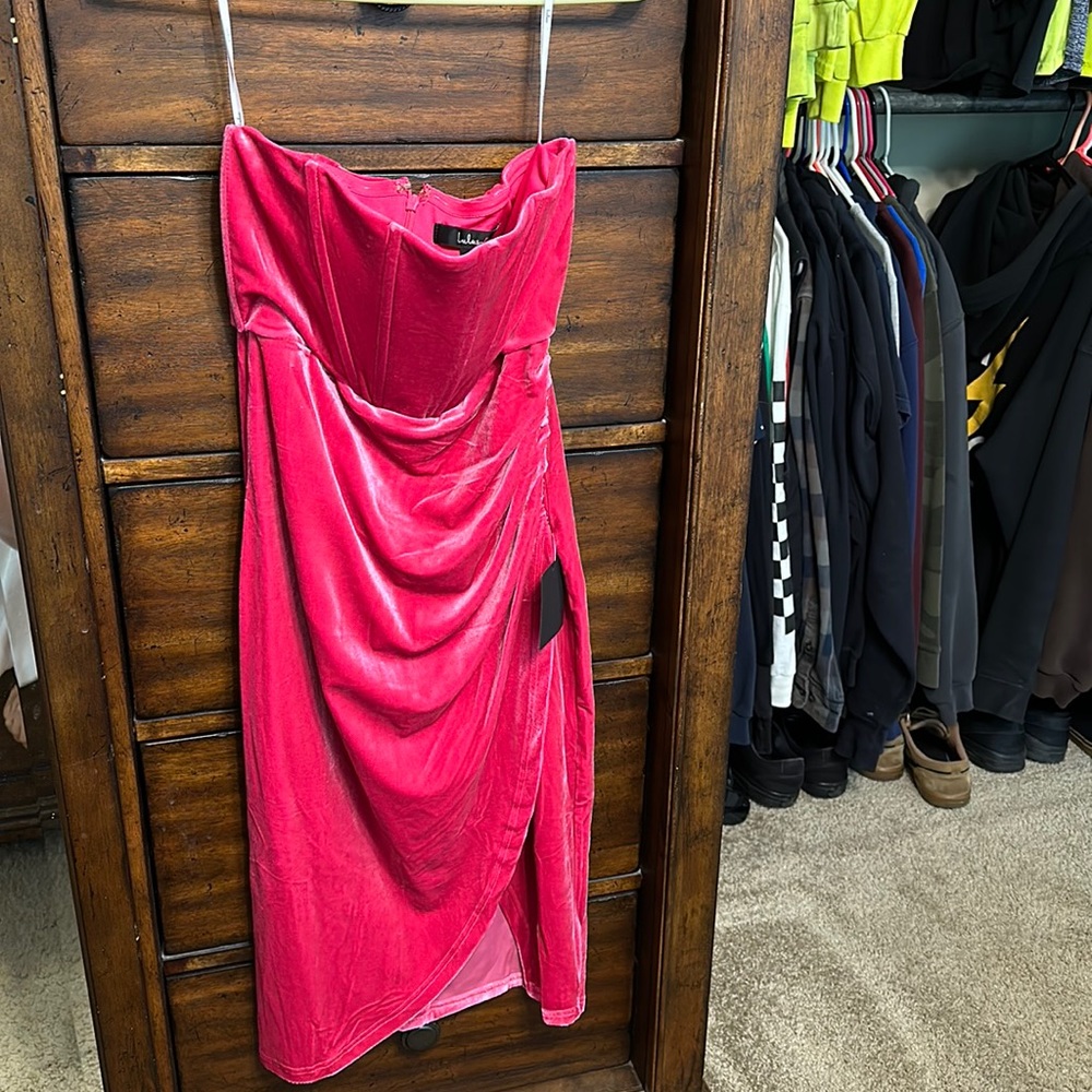 Lulus pink velvet dress